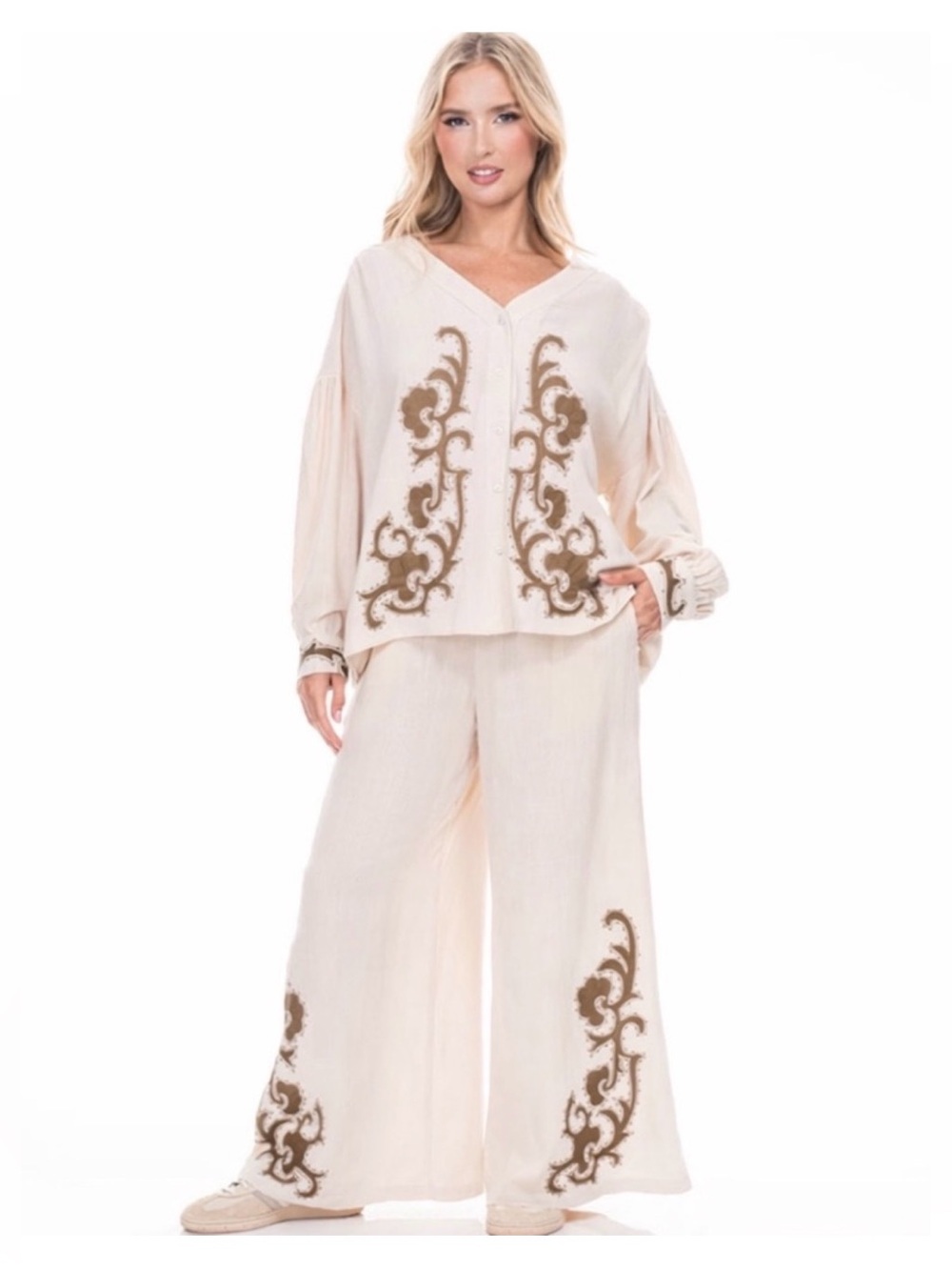Elegant Boutique Boho Style, Beige w/ Brown Design, Wide Leg Pant Set, Medium